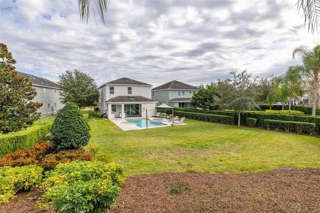 For Sale: $640,000 (5 beds, 4 baths, 2574 Square Feet)