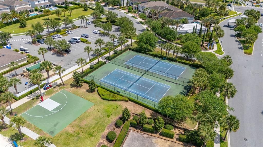 For Sale: $640,000 (5 beds, 4 baths, 2574 Square Feet)