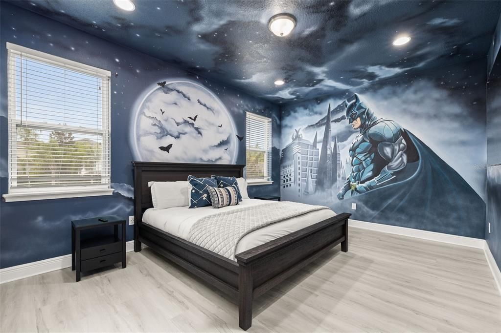 For Sale: $640,000 (5 beds, 4 baths, 2574 Square Feet)