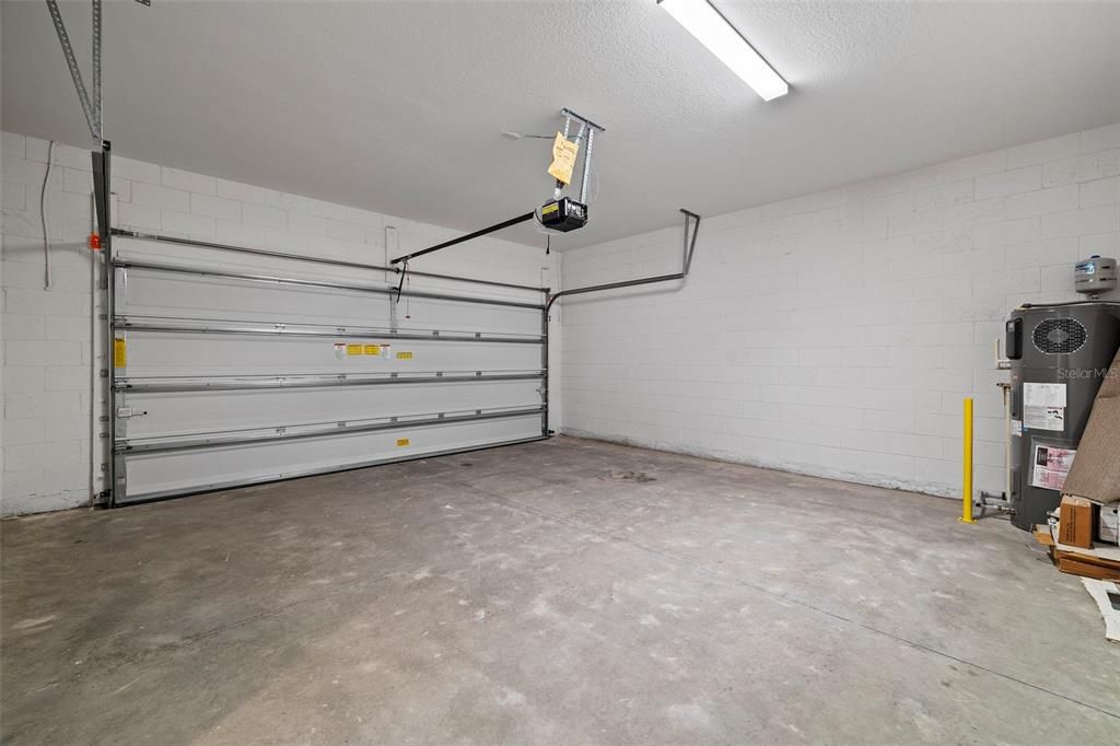 For Sale: $439,990 (4 beds, 2 baths, 2560 Square Feet)