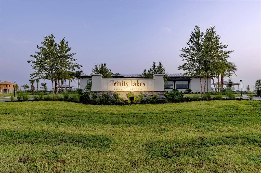 For Sale: $439,990 (4 beds, 2 baths, 2560 Square Feet)