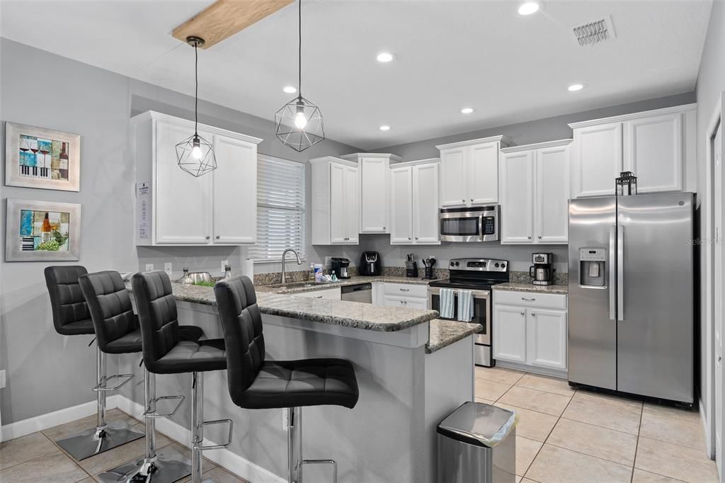 For Sale: $675,000 (6 beds, 6 baths, 3063 Square Feet)