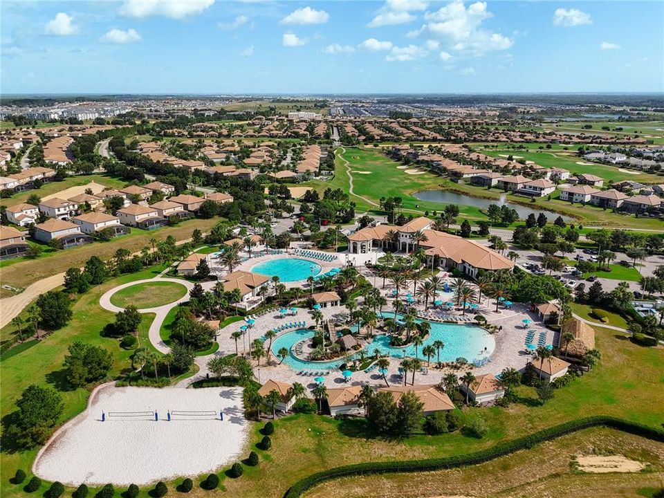 For Sale: $675,000 (6 beds, 6 baths, 3063 Square Feet)