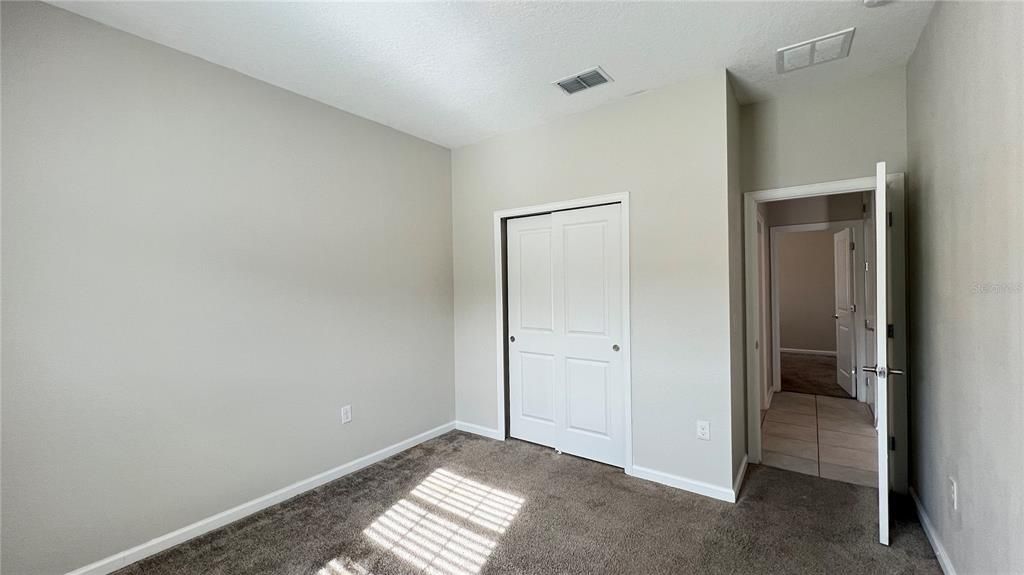 В аренду: $2,500 (4 спален, 2 ванн, 1877 Квадратных фут)