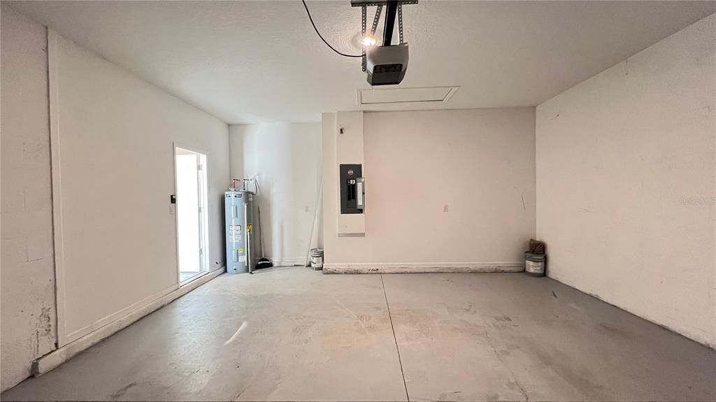 В аренду: $2,500 (4 спален, 2 ванн, 1877 Квадратных фут)