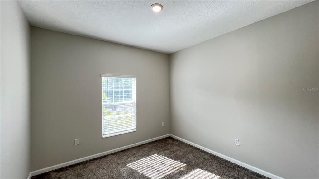 В аренду: $2,500 (4 спален, 2 ванн, 1877 Квадратных фут)