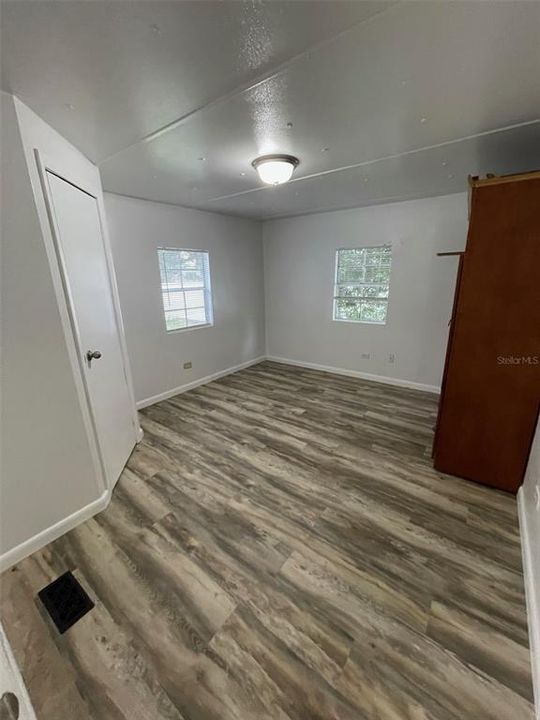 待售: $268,500 (3 贝兹, 3 浴室, 2092 平方英尺)