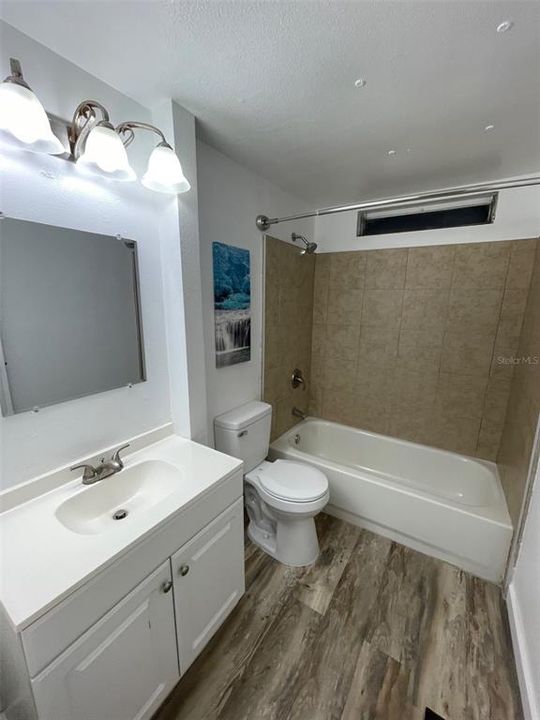 待售: $268,500 (3 贝兹, 3 浴室, 2092 平方英尺)