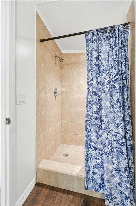 For Sale: $239,000 (3 beds, 3 baths, 1600 Square Feet)