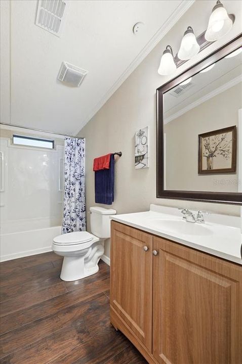 For Sale: $239,000 (3 beds, 3 baths, 1600 Square Feet)