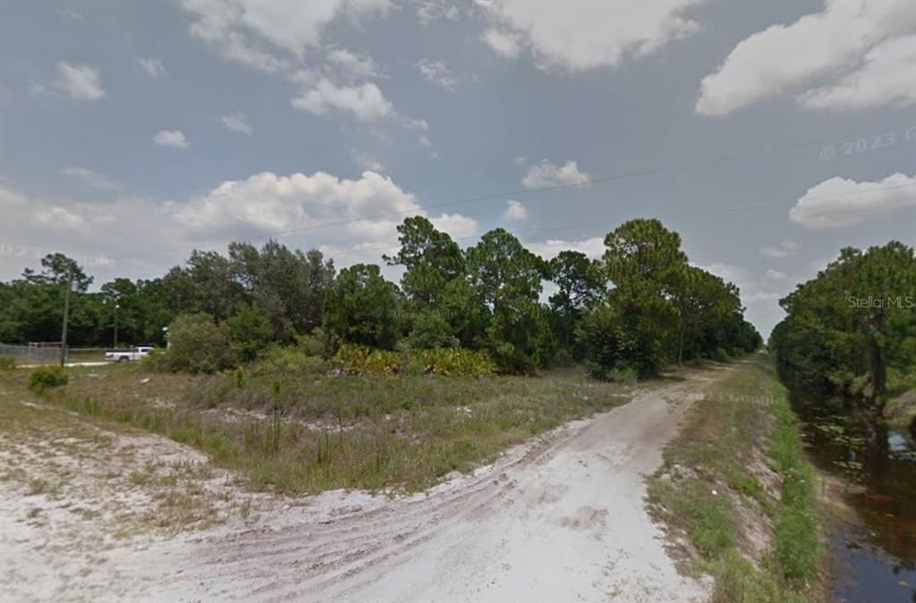 For Sale: $39,900 (1.25 acres)