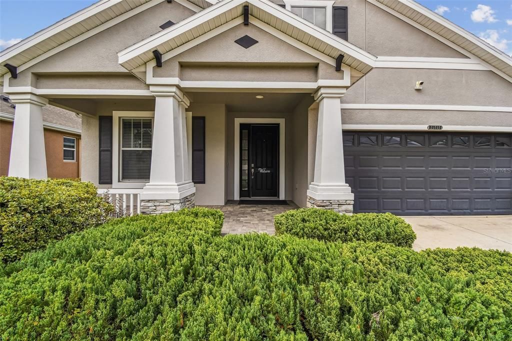 For Sale: $429,900 (3 beds, 2 baths, 2083 Square Feet)