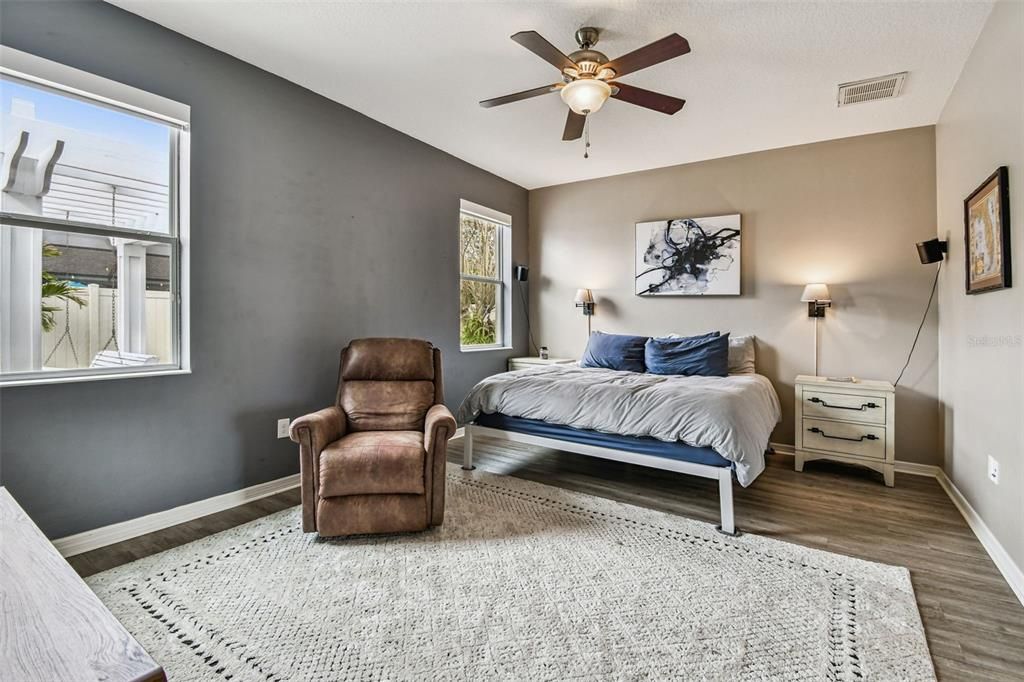 For Sale: $429,900 (3 beds, 2 baths, 2083 Square Feet)