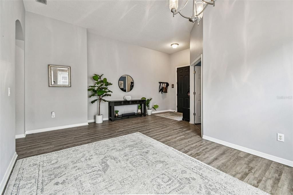 For Sale: $429,900 (3 beds, 2 baths, 2083 Square Feet)