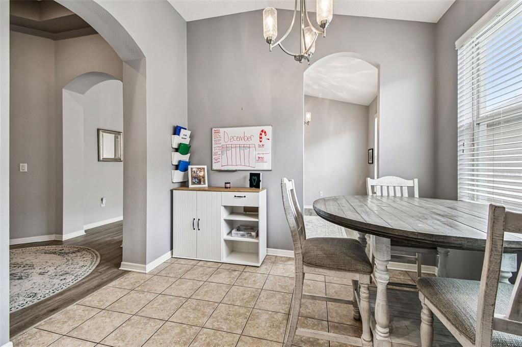 For Sale: $429,900 (3 beds, 2 baths, 2083 Square Feet)