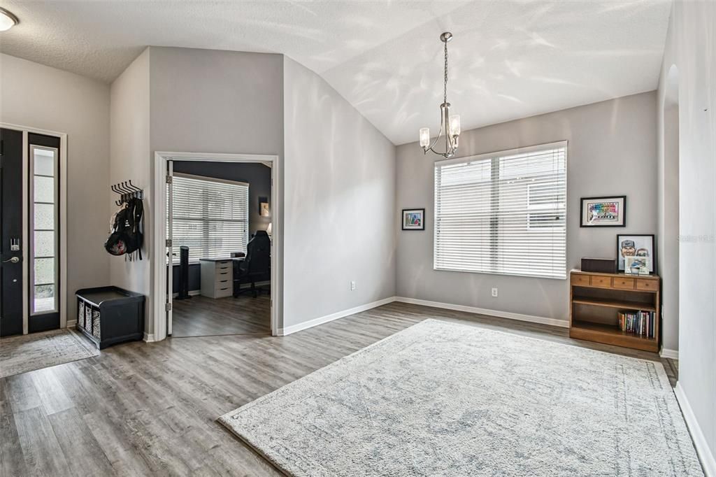 For Sale: $429,900 (3 beds, 2 baths, 2083 Square Feet)