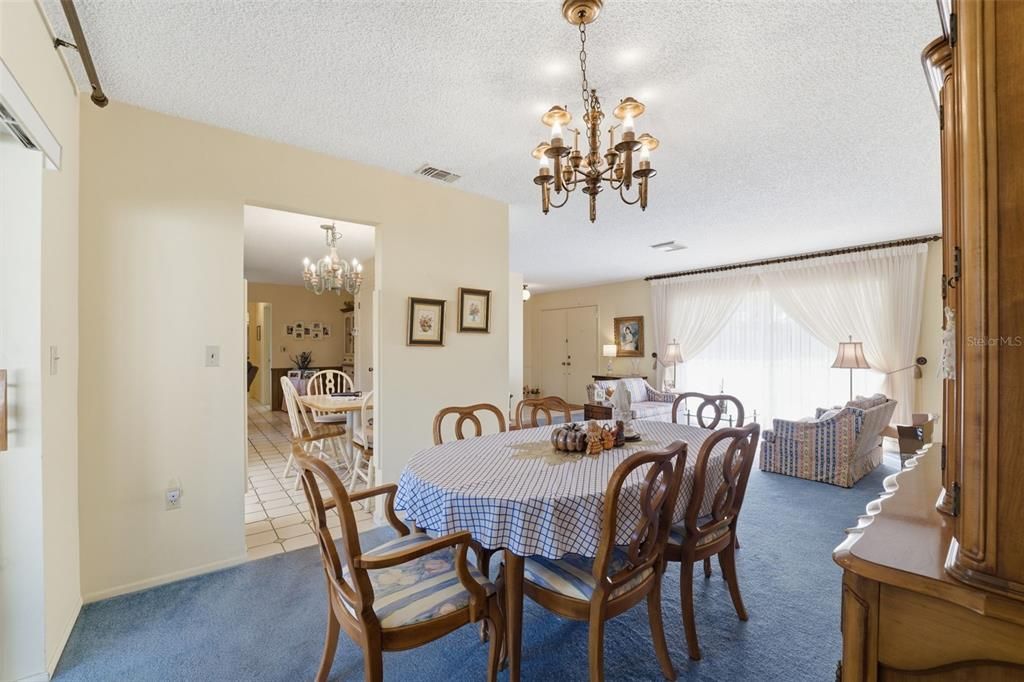 For Sale: $250,000 (2 beds, 2 baths, 1615 Square Feet)