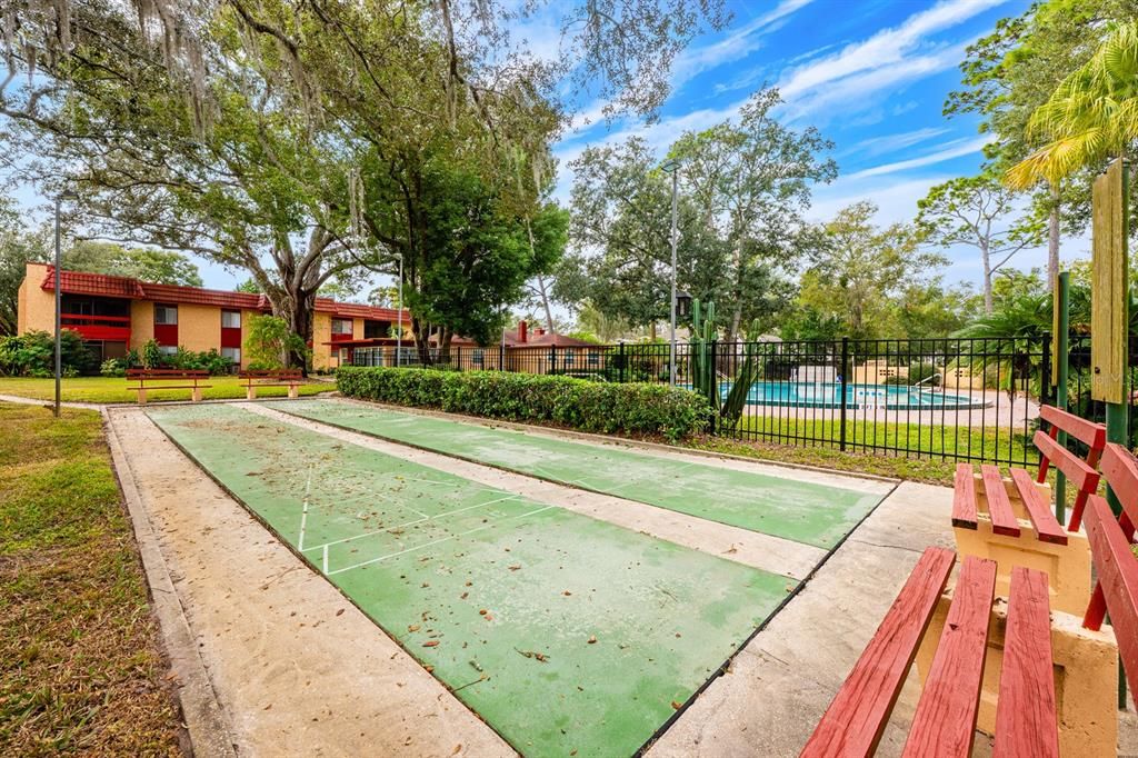 For Sale: $95,000 (1 beds, 1 baths, 672 Square Feet)