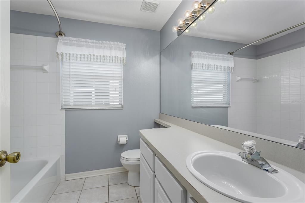 For Sale: $469,000 (4 beds, 3 baths, 2410 Square Feet)