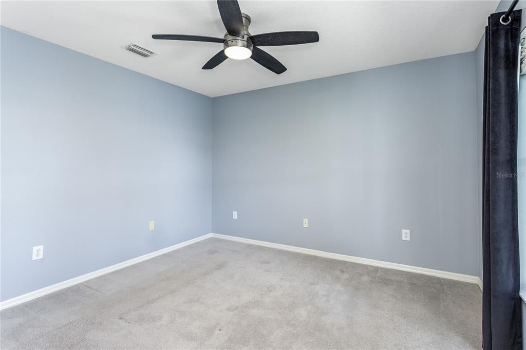 For Sale: $469,000 (4 beds, 3 baths, 2410 Square Feet)