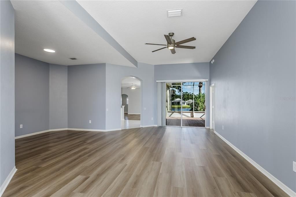 For Sale: $469,000 (4 beds, 3 baths, 2410 Square Feet)