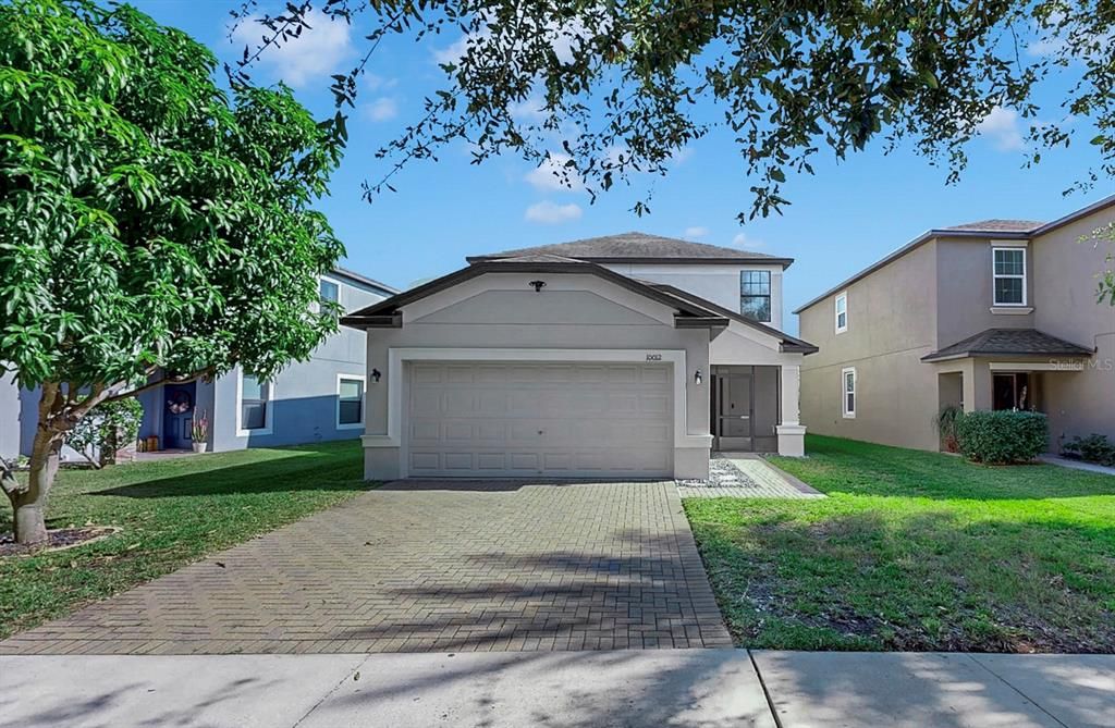 For Sale: $365,000 (3 beds, 2 baths, 1936 Square Feet)