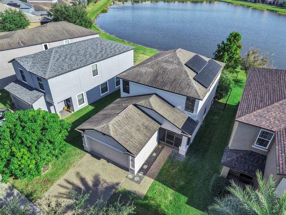 For Sale: $365,000 (3 beds, 2 baths, 1936 Square Feet)