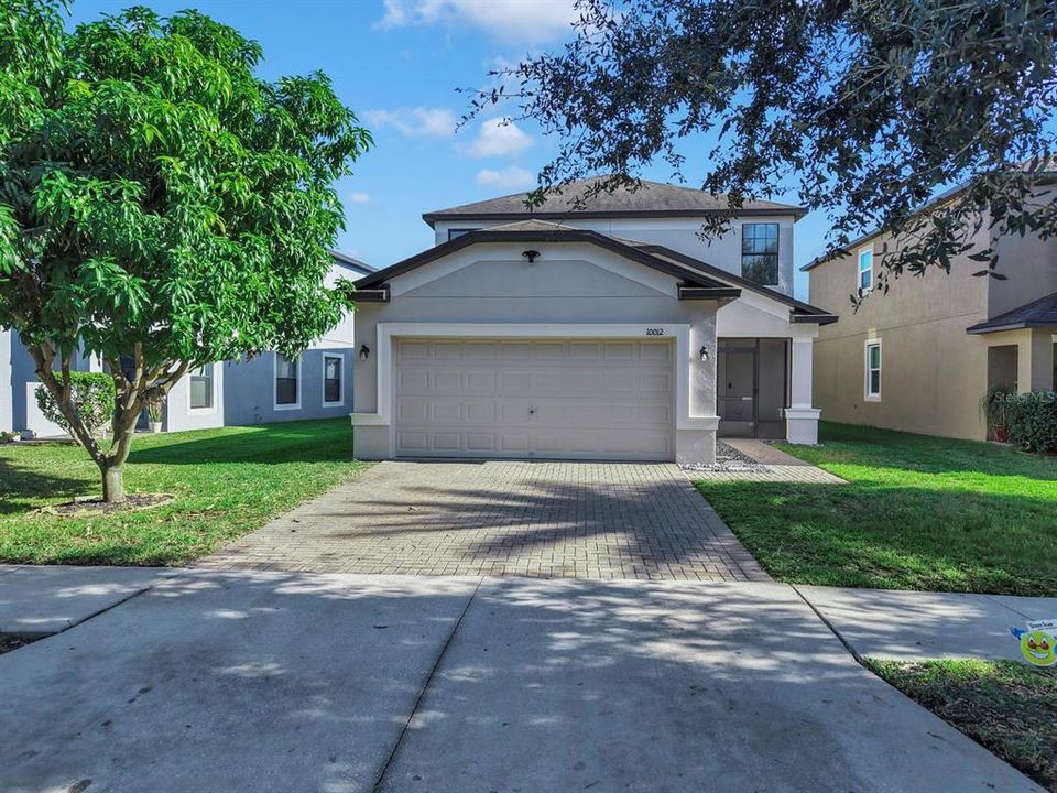 For Sale: $365,000 (3 beds, 2 baths, 1936 Square Feet)