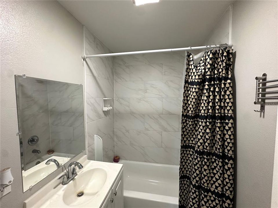 В аренду: $1,575 (2 спален, 1 ванн, 707 Квадратных фут)