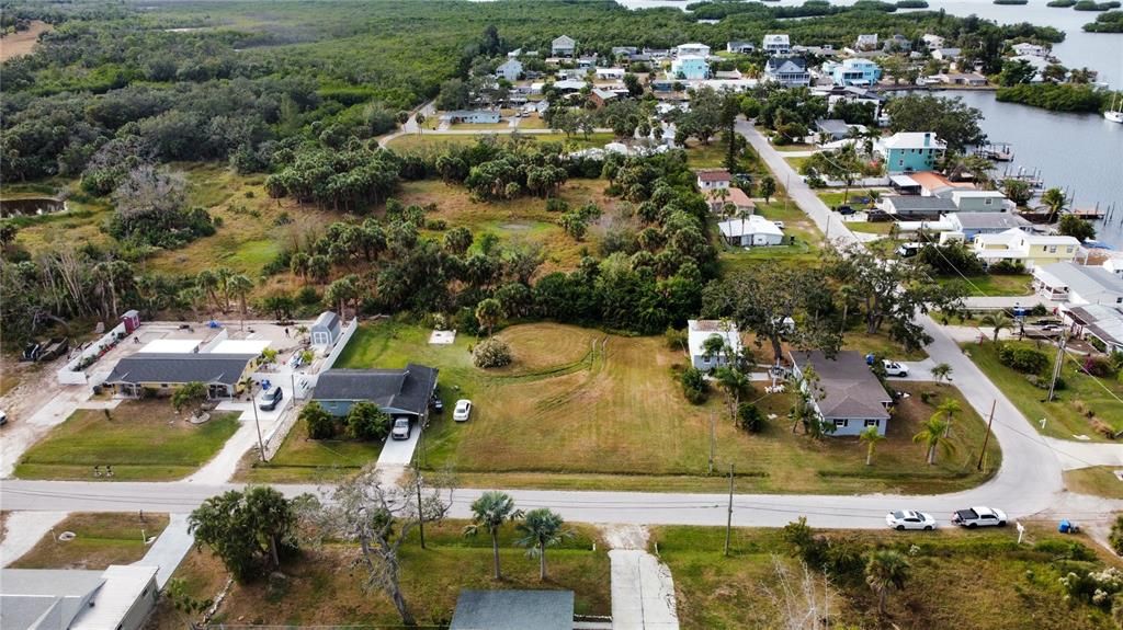 待售: $79,000 (0.29 acres)