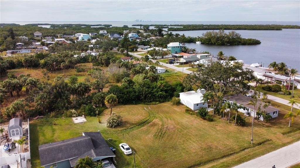 待售: $79,000 (0.29 acres)