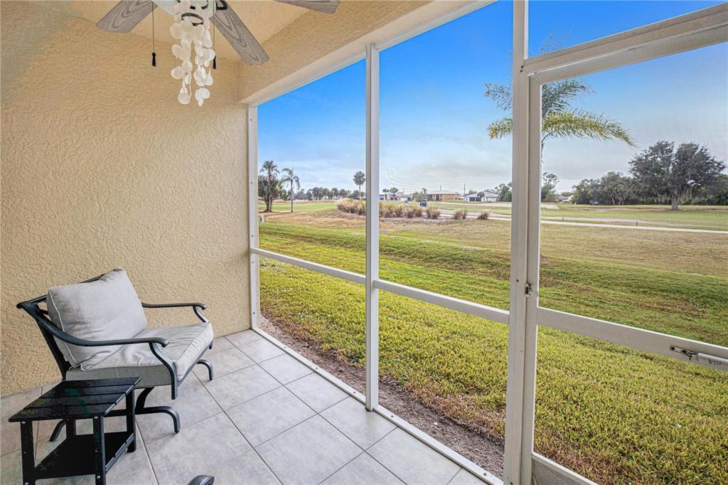 For Sale: $225,000 (2 beds, 2 baths, 1291 Square Feet)