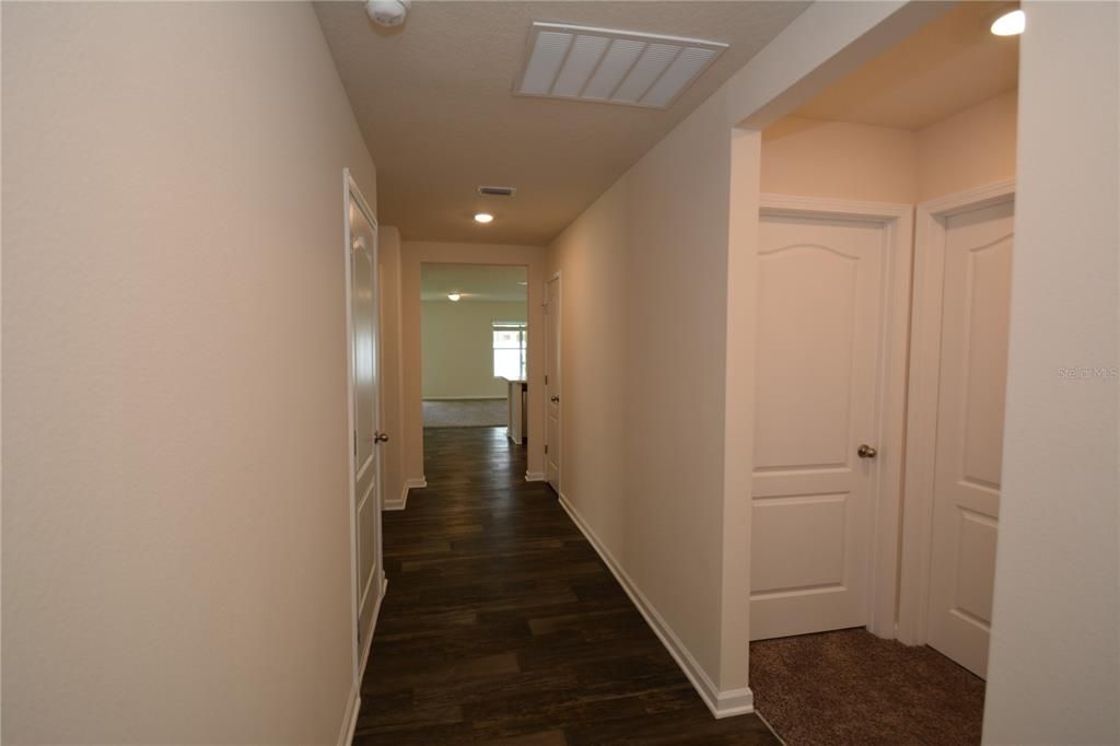 В аренду: $2,150 (3 спален, 2 ванн, 1699 Квадратных фут)