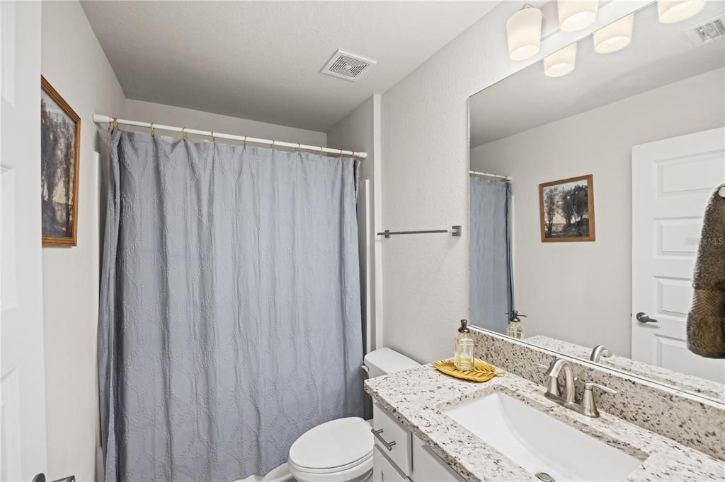 En Venta: $350,000 (4 camas, 2 baños, 1788 Pies cuadrados)