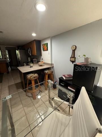 На продажу: $220,000 (3 спален, 3 ванн, 1834 Квадратных фут)