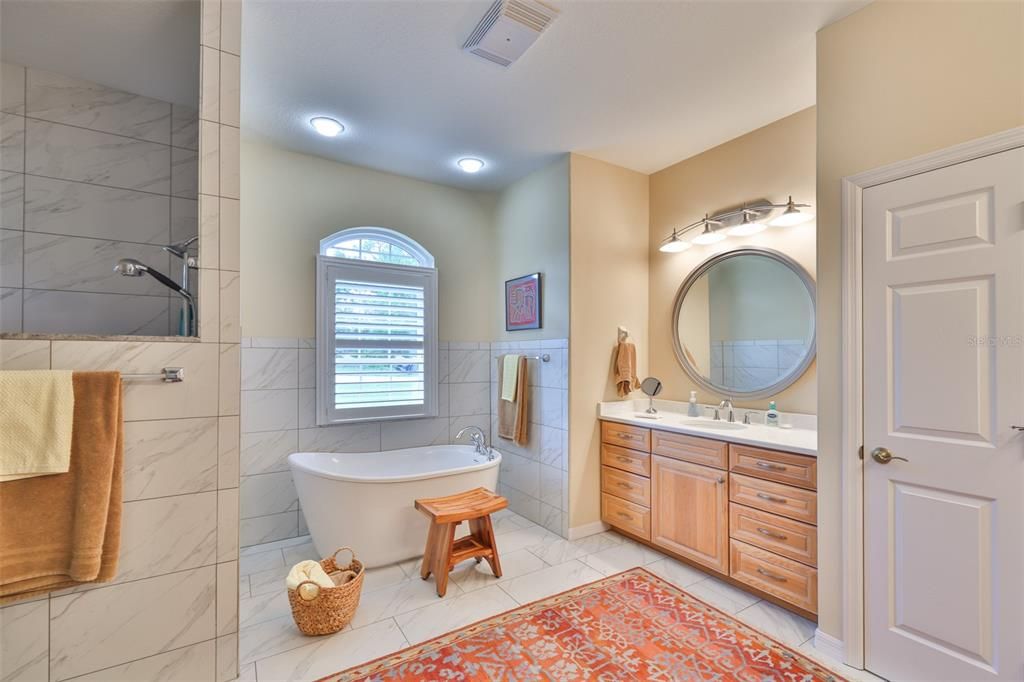 На продажу: $599,000 (3 спален, 3 ванн, 2772 Квадратных фут)