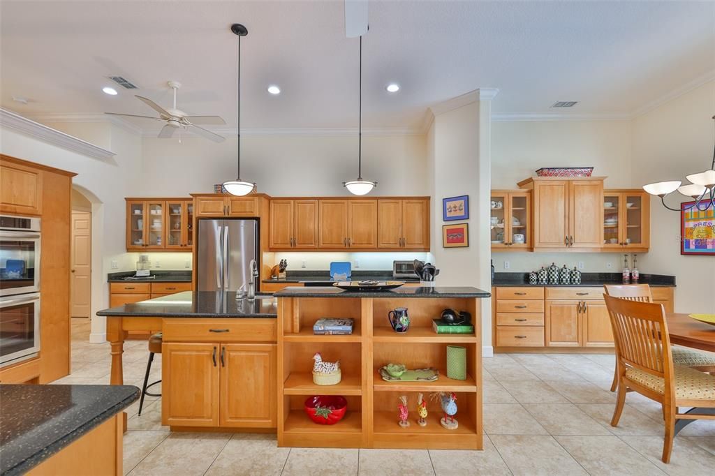 На продажу: $599,000 (3 спален, 3 ванн, 2772 Квадратных фут)