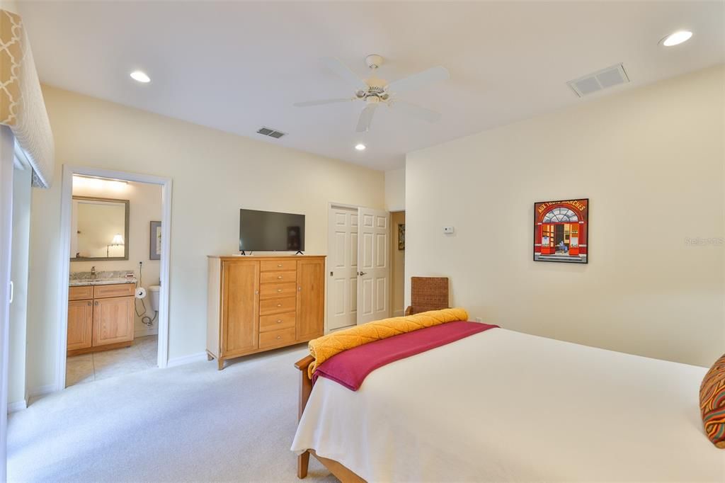 На продажу: $599,000 (3 спален, 3 ванн, 2772 Квадратных фут)