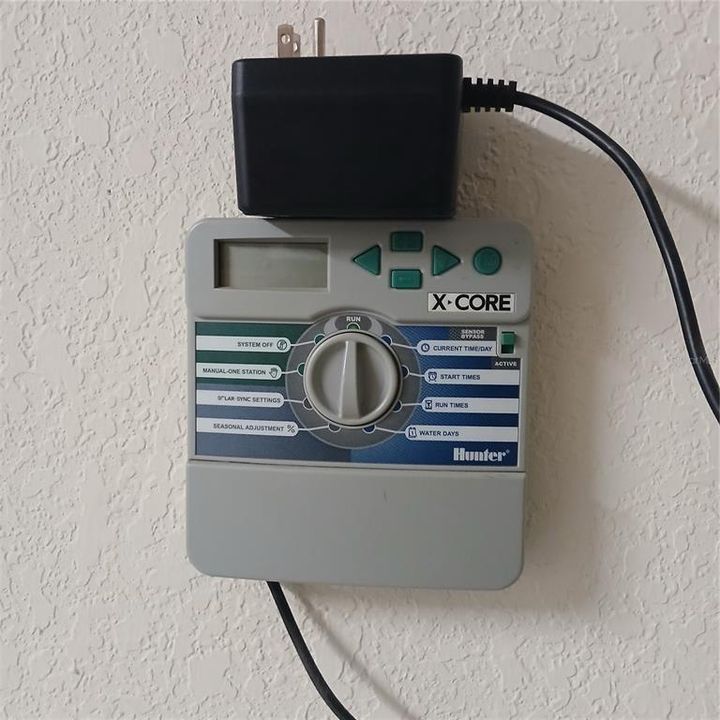 For Sale: $269,000 (3 beds, 2 baths, 1426 Square Feet)