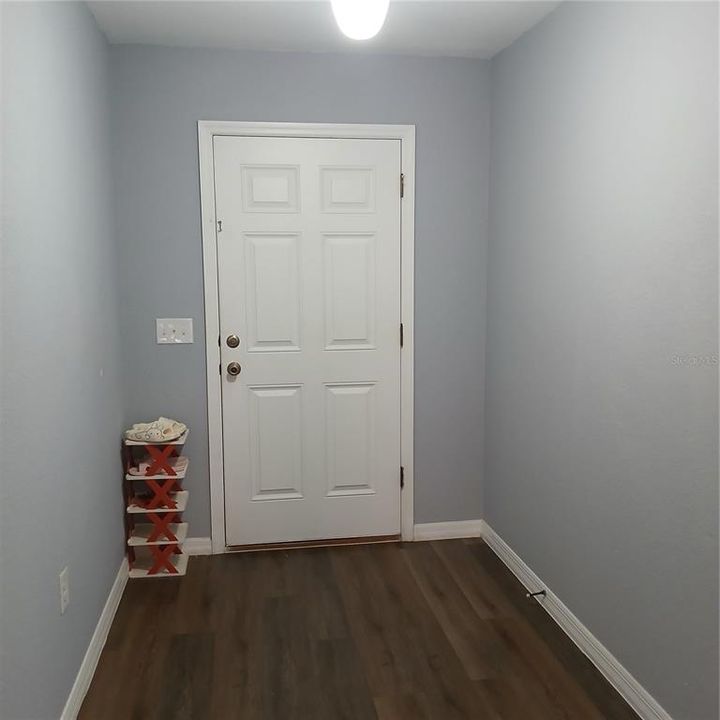 For Sale: $269,000 (3 beds, 2 baths, 1426 Square Feet)