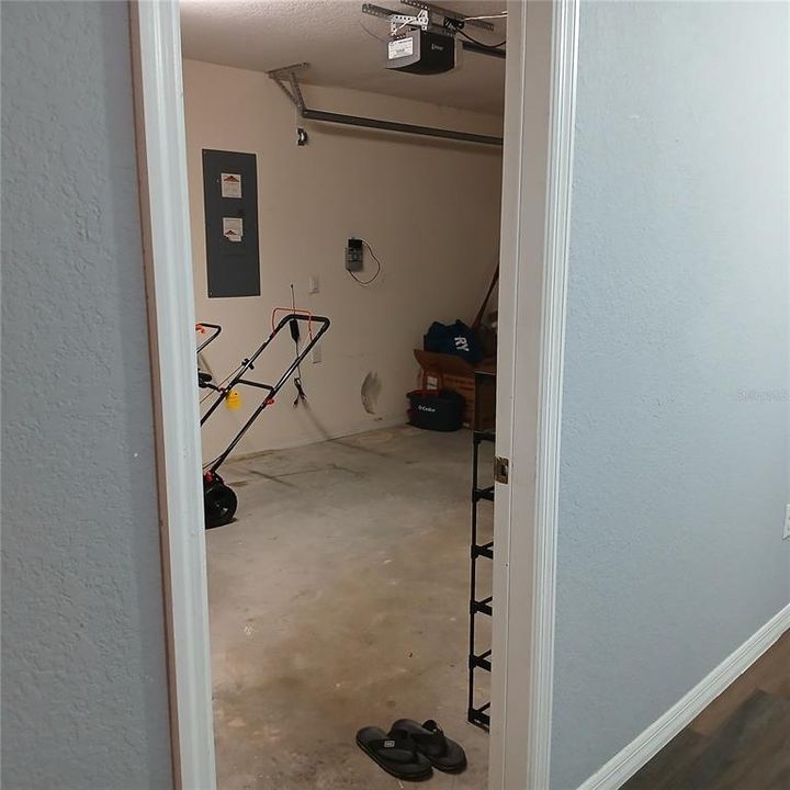 For Sale: $269,000 (3 beds, 2 baths, 1426 Square Feet)