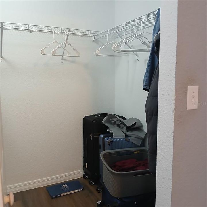 For Sale: $269,000 (3 beds, 2 baths, 1426 Square Feet)