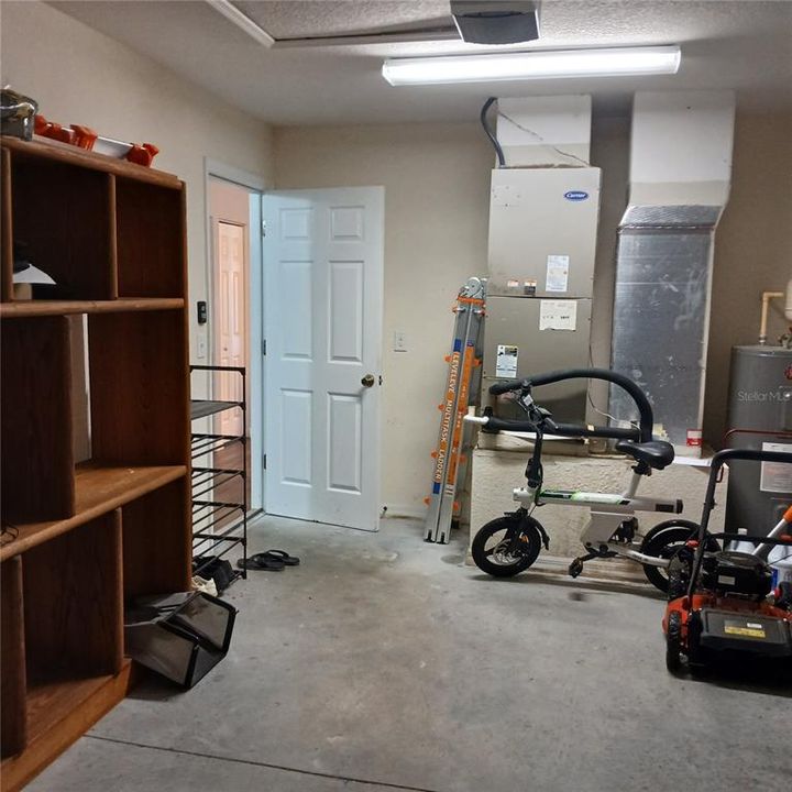 For Sale: $269,000 (3 beds, 2 baths, 1426 Square Feet)