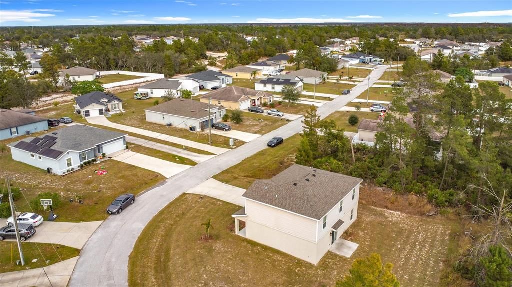 For Sale: $330,000 (4 beds, 3 baths, 2000 Square Feet)