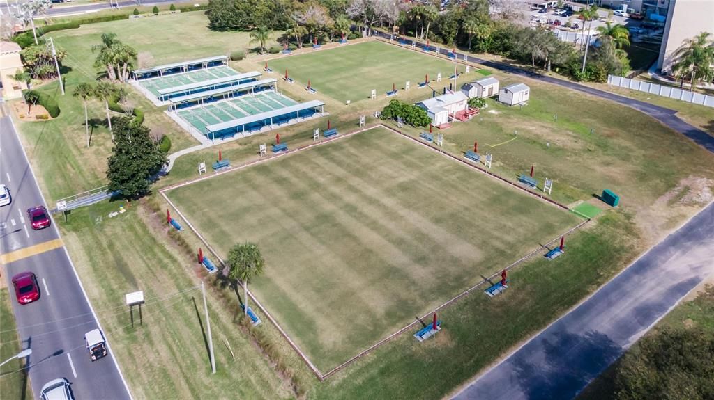 For Sale: $159,900 (2 beds, 2 baths, 1073 Square Feet)