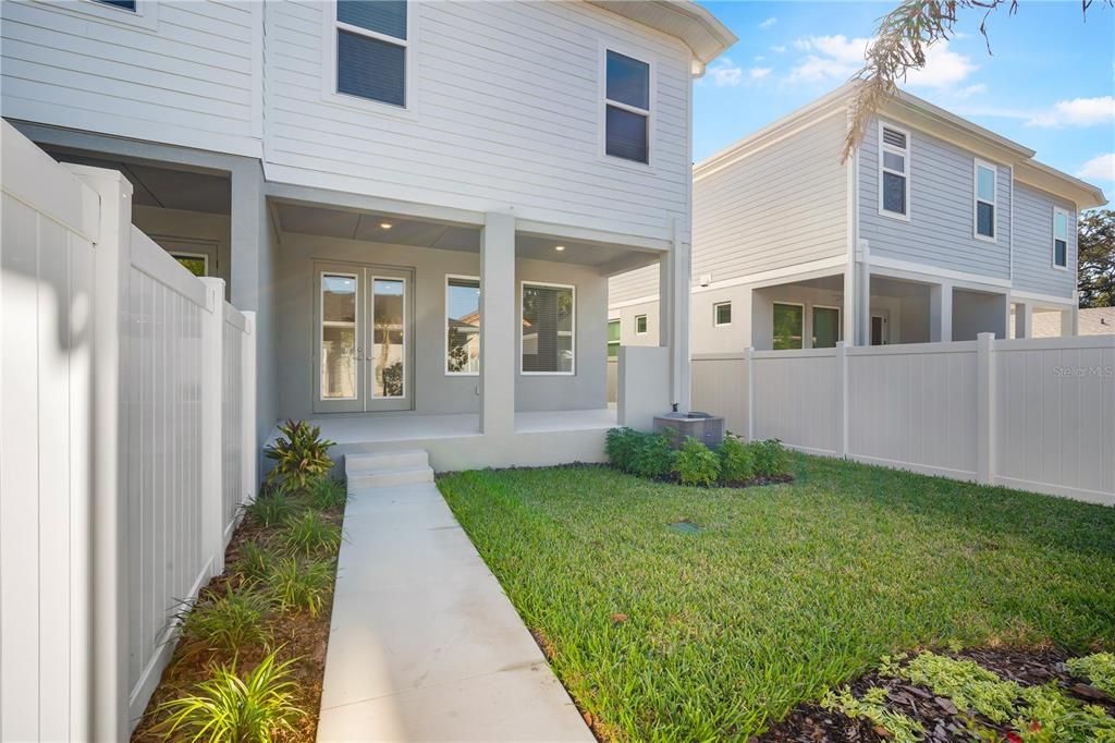 En Renta: $5,395 (3 camas, 2 baños, 2091 Pies cuadrados)