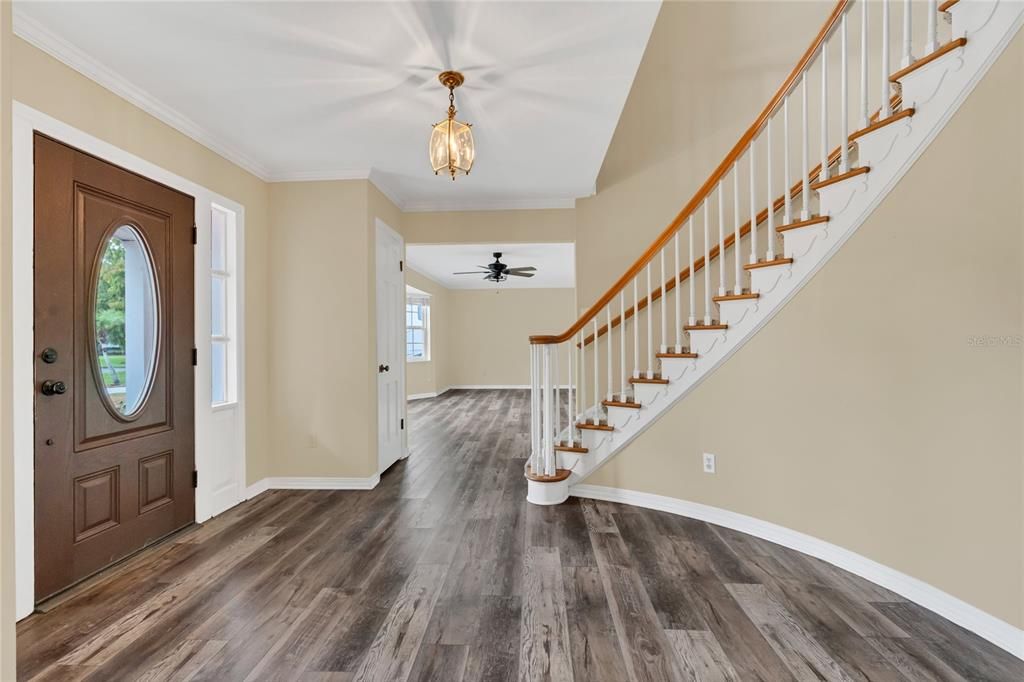 For Sale: $499,900 (5 beds, 3 baths, 3333 Square Feet)