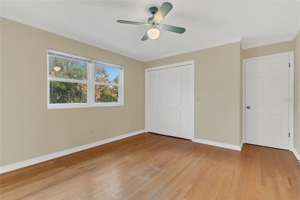 For Sale: $499,900 (5 beds, 3 baths, 3333 Square Feet)