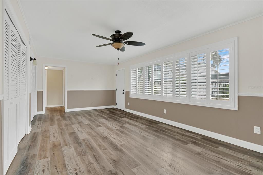 For Sale: $499,900 (5 beds, 3 baths, 3333 Square Feet)