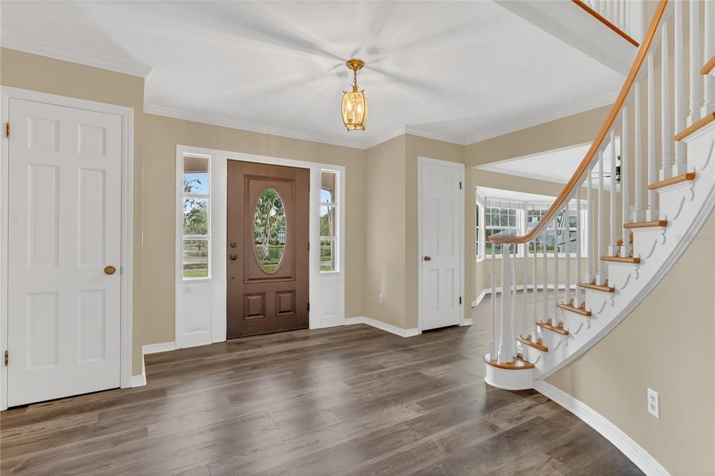 For Sale: $499,900 (5 beds, 3 baths, 3333 Square Feet)